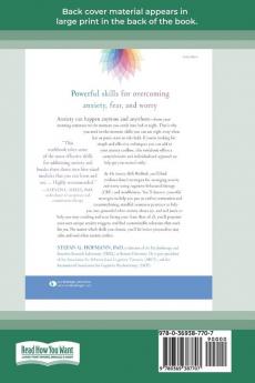 The Anxiety Skills Workbook: Simple CBT and Mindfulness Strategies for Overcoming Anxiety Fear and Worry [16pt Large Print Edition]