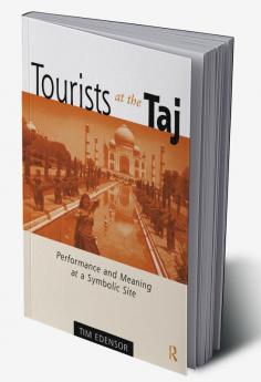 Tourists at the Taj