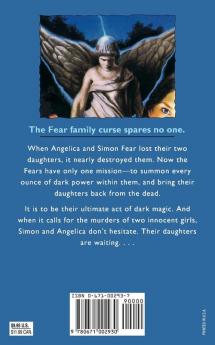 Daughters of Silence: Volume 6 (Fear Street Saga)