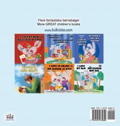 I Love to Help (Danish English Bilingual Book for Kids)