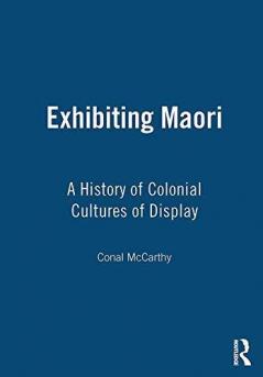 Exhibiting Maori