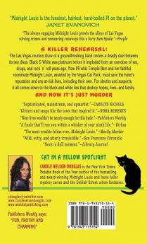 Cat in a Yellow Spotlight: A Midnight Louie Mystery: 26 (Midnight Louie Mysteries)