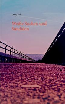 Wei��e Socken und Sandalen