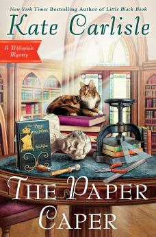 The Paper Caper: 16 (Bibliophile Mystery)