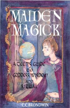 MAIDEN MAGICK