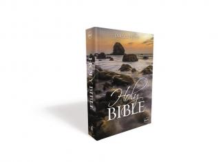 NKJV, HOLY BIBLE, LARGER PRINT