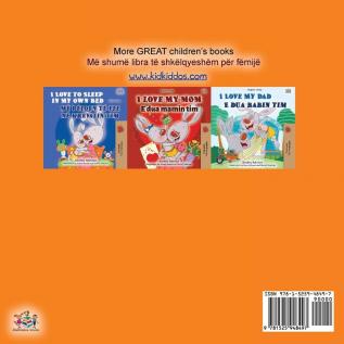 I Love to Share (English Albanian Bilingual Book for Kids) (English Albanian Bilingual Collection)