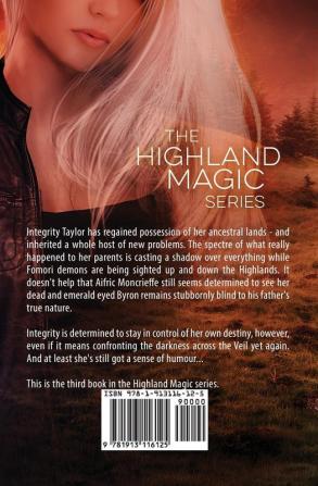 Veiled Threat: 3 (Highland Magic)