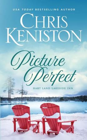 Picture Perfect: A Hart Land Holiday Cozy Romance: 10 (Hart Land Lakeside Inn)