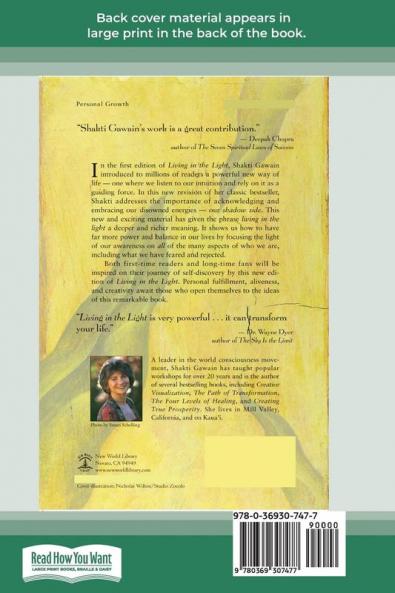 Living in the Light: A Guide to Personal and Planetary Transformation (16pt Large Print Edition)