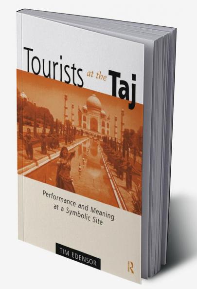 Tourists at the Taj