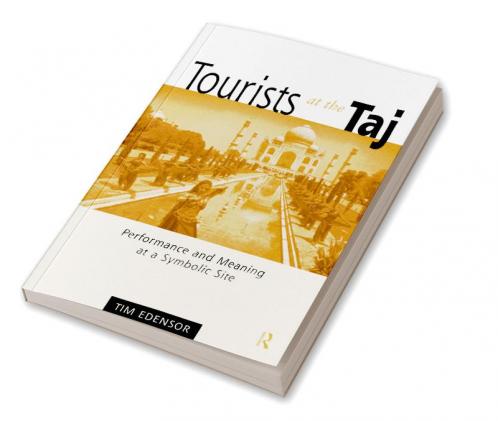 Tourists at the Taj