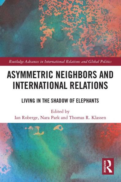 Asymmetric Neighbors and International Relations