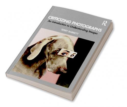 Criticizing Photographs