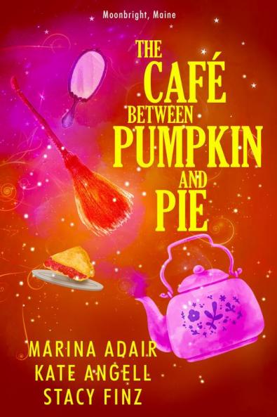 Café Between Pumpkin and Pie
