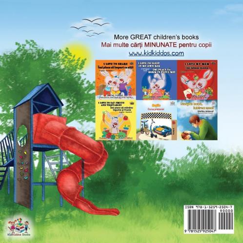 Let's play Mom! (English Romanian Bilingual Book)