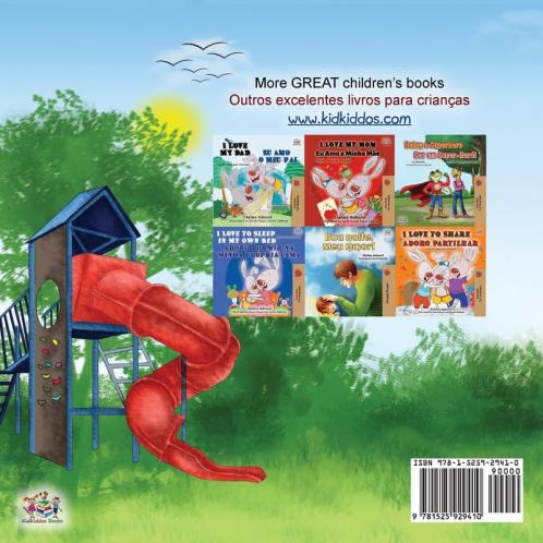 Let's play Mom! (English Portuguese Bilingual Book for Children - Portugal)
