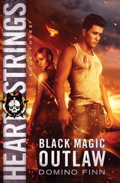 Heart Strings: 3 (Black Magic Outlaw)