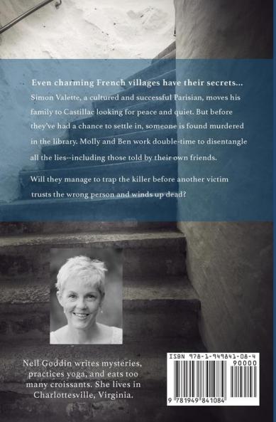Death in Darkness: (Molly Sutton Mysteries 8)