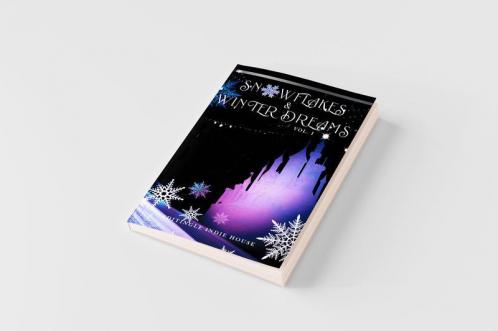 Snowflakes and Winter Dreams (Winter Anthology: Book 1)