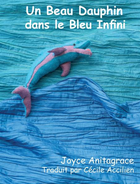 Un Beau Dauphin dans le Bleu Infini