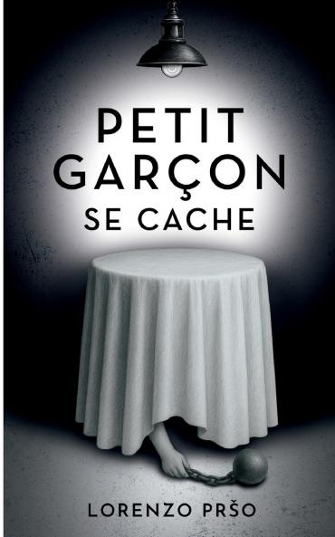 Petit garçon se cache