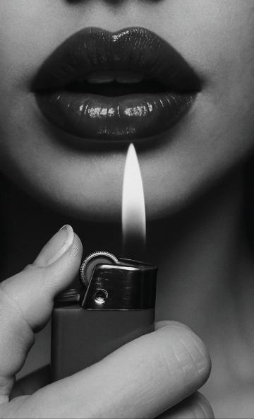 Act Like The Queen And They'll Give You The Crown