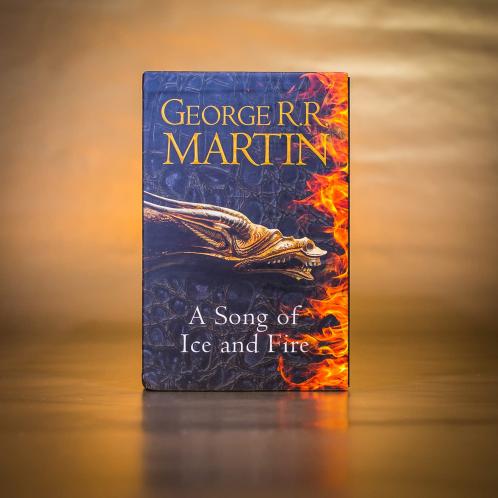 A GAME OF THRONES: THE STORY CONTINUES: 7 Book Boxset