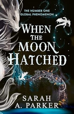 When the Moon Hatched : The Moonfall Series (1)