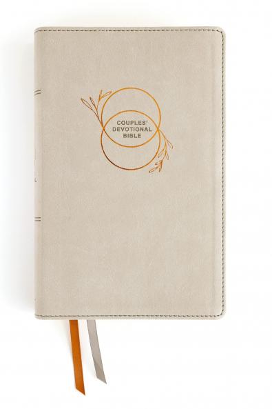 NIV COUPLES' DEVOTIONAL BIBLE (BUILD A BIBLICAL FOUNDATION