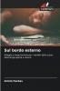 Sul bordo esterno